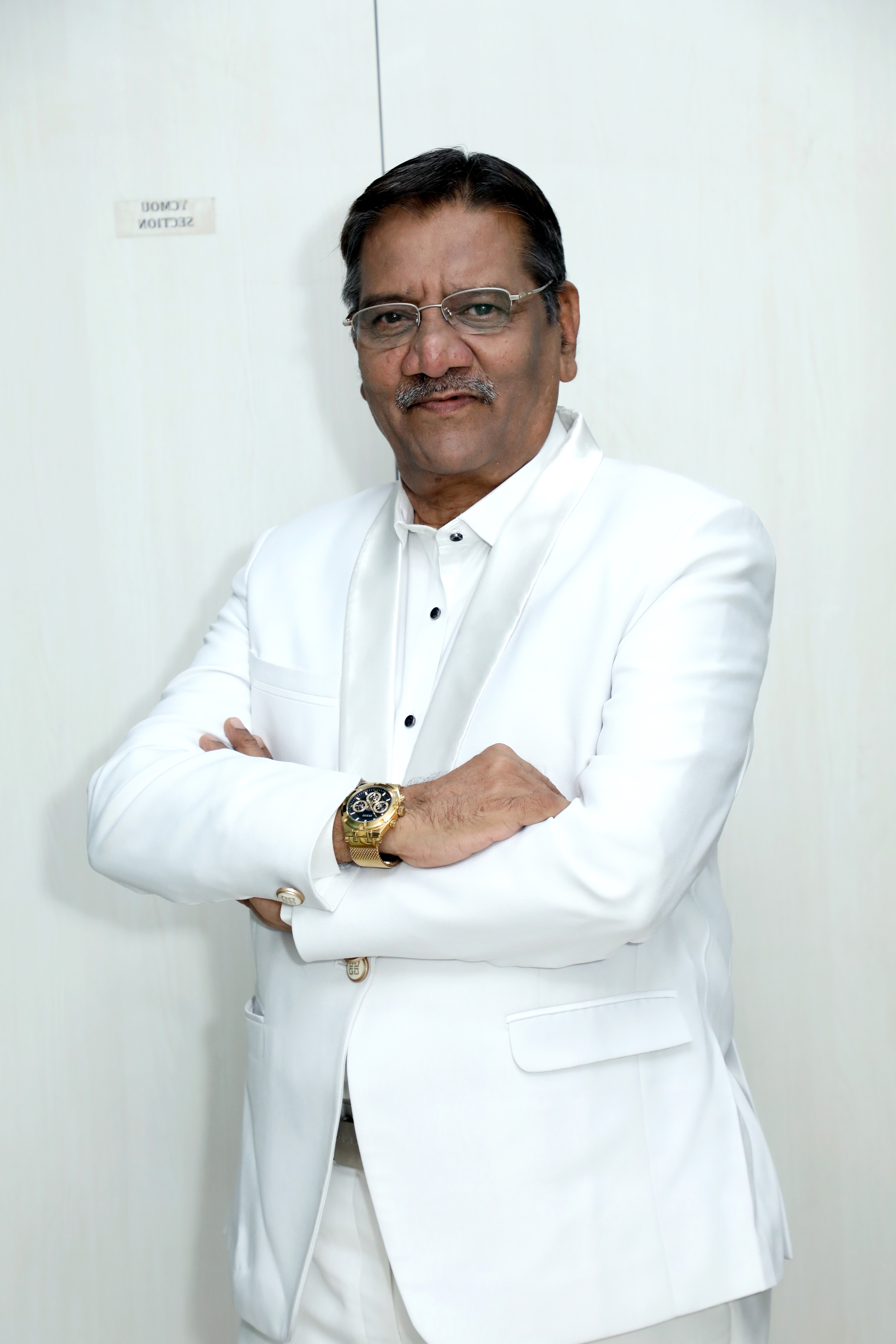 Shri. Ramesh V. Shah